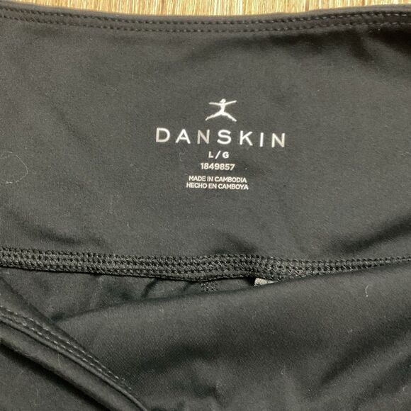 Danskin Women's Size Large Bike Shorts Black Activewear - Picture 7 of 8